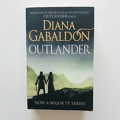 $21.98 • Buy Outlander Book Series Diana Gabaldon Outlander 2020 PB Bk1 TV Series Tie-In EUC