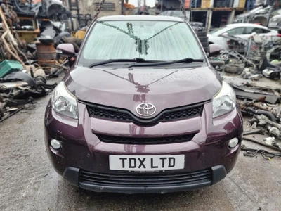 £20 • Buy 2012 Toyota Urban Cruiser Nlp115 1.4 Diesel 4x4 6 Speed Manual Vehicle Breaking
