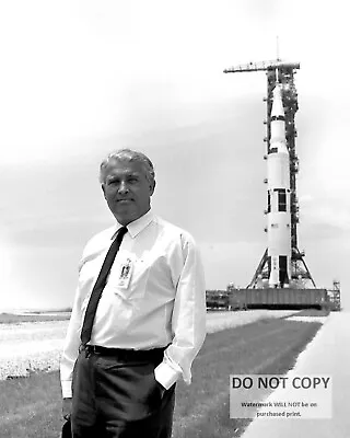 Wernher Von Braun In Front Of The Apollo 11 Saturn V - 8x10 Nasa Photo (ep-173) • $8.87