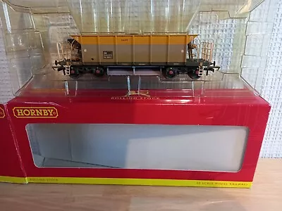 Hornby R6288E YGB Seacow Hopper Wagon BR Departmental Dutch - Factory Weathered • £29