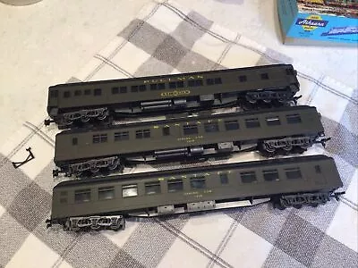 $30 • Buy Santa Fe Dining Car, St. Croix Pullman Passenger Car, Rivarossi 3 Pieces