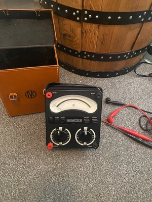 Avometer 8 - Brilliant Condition - Leather Case Leads - Vintage Untested • £199.99