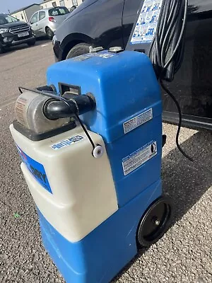 £125 • Buy *COLLECTION ONLY*  Rug Doctor Quick Dry Carpet Cleaner