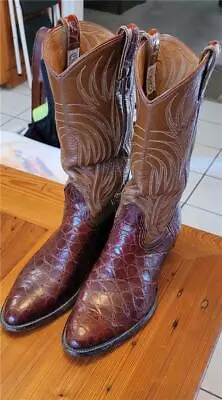 Nocona  Genuine Alligator Cowboy Boots  Size 9 D • $99