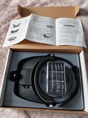 £10 • Buy Magnifying Light Up Visor With 4x Lenses For Close Work-Great Condition!