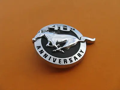 2004 04 Ford Mustang 40th Anniversary Left Driver Fender Emblem Logo Sign A37285 • $23.75