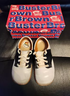 Vintage Buster Brown White Leather Baby Toddler Shoes W/ Original Box Size 2.5 • $15.99