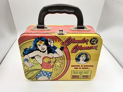 £10.49 • Buy Wonder Woman Lunch Box.Vintage Half Moon Bay Metal Sandwich Lunch Box. DC Comics