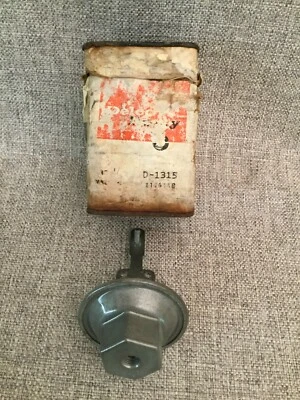 $100 • Buy 1958 Corvette Distributor Vacuum Advance Canister GM# 1116118 NOS