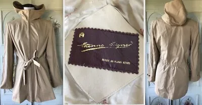 Vtg Etienne Aigner Hooded Light Khaki Women's Short Trench Spy Coat Macintosh 14 • $23