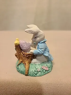 Vintage Midwest Of Cannon Falls Bunny Painting Easter Egg Resin Figurine • $4