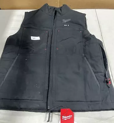 USED Milwaukee 334 M12 Women's Heated AXIS Vest • $51.26