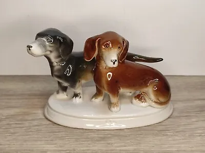 Vintage Dachshund Dogs Porcelain Figures - Unmarked - Approx 12.0 Cm Long • £9.99
