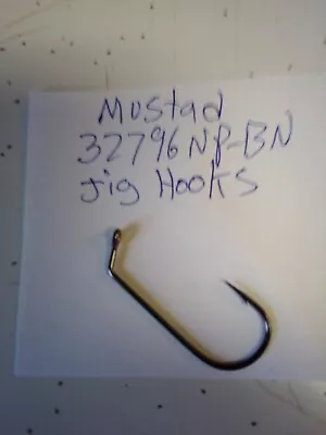 Mustad - 32796NPBN 60° ULTRA POINT FLAT EYE ROUND BEND • $23