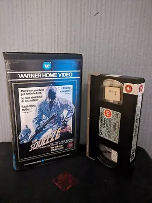 The Squeeze - Warner VHS Pre Cert  • £12.99