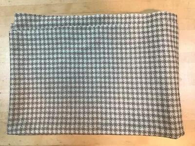 YORK WOOLENS Rug Hooking Wool Fabric Houndstooth Light Brown BRAND NEW One Yard • $24.99