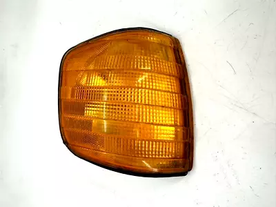 86 - 93 Bosch Oem Mercedes Benz W124 300e Rh Turn Signal Marker Light Oem • $80.99