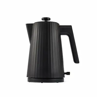 1.7L Fluted Kettle With 4 Slice Fluted Toaster - Black • $80.25