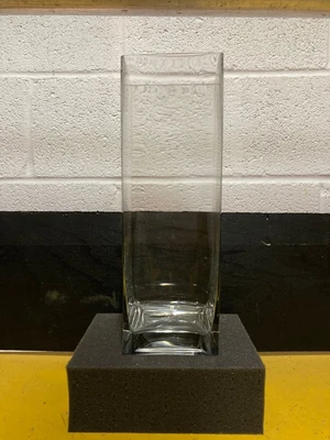 £70 • Buy Oasis Glass Cube Vase Bundle 