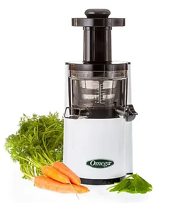 Omega VSJ843 Slow Juicer White • £399