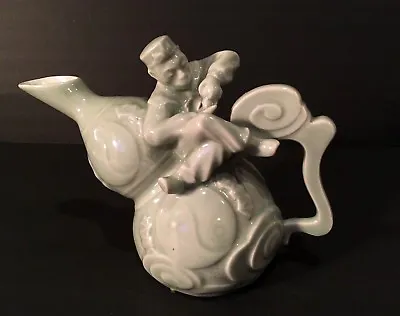 Vintage Bombay Company Tea Pot Sitting Monkey Man Yin Yang Jade Green Porcelain • $38.88