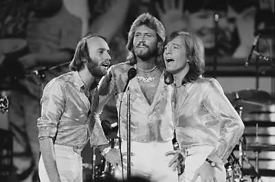 The Bee Gees Performing At 'The Music For UNICEF Concert: A Gift O - Old Photo 4 • $8.50