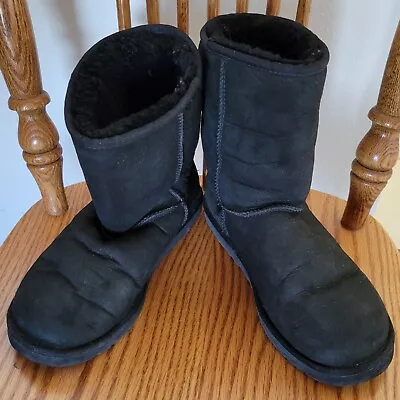 Ugg Australia Classic Short Black Boots Size 9 Mid Calf Gently Used • $11.11