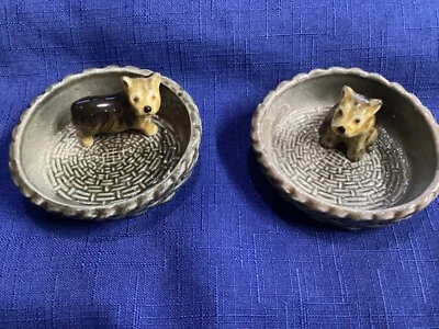 £7 • Buy WADE YORKSHIRE TERRIER YORKIE DOG IN BASKET X2. Excellent Condition.
