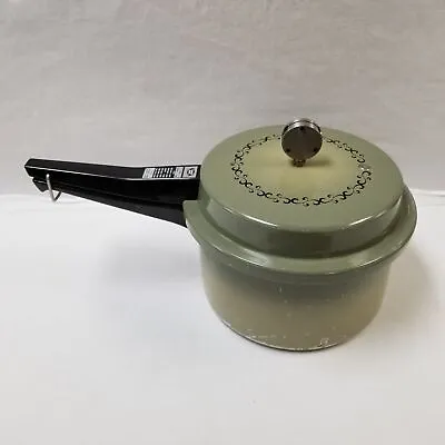 VINTAGE MIRRO Pressure Cooker 4-Qt Avocado Green 1970's USA • $10