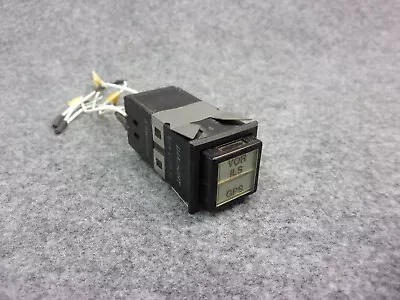 Dialight VOR ILS GPS Annunciator Light Switch P/N 554-0231-411 • $92.60