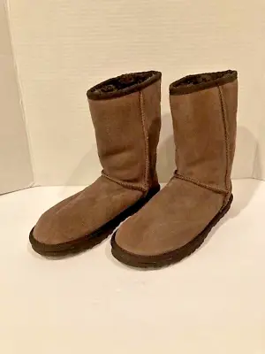 UGG Boots Womens 6 Classic Short 5825 Winter Shearling F8008F Gray Mid • $22