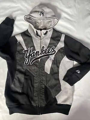 Majestic NY Yankees Hoodie M Grey/black Full Zip Embroidered Logo  • £21.75
