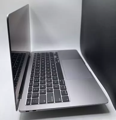 FOR PARTS- MacBook Air 13 Laptop 1.1Ghz Core I3-1000NG4 8GB RAM | See Descrip.. • $155