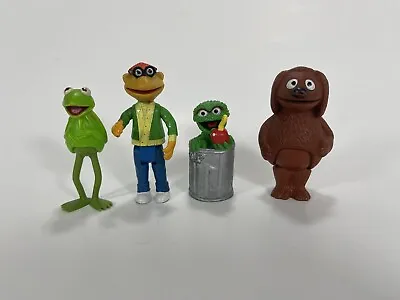 LOT Of 4 Vintage 1978 Muppet Show Kermit Rowlf Scooter Oscar  Action Figure • $45.90