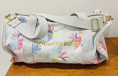 Country Road Overnighter Bag 100 % Cotton Gallah Parrot Print • $79.99