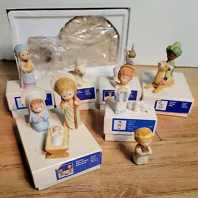 Vintage Hallmark 1982 Mary Hamilton Nativity Figurines  • $99.99