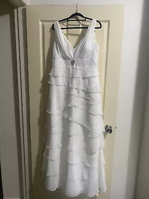 $25 • Buy Wedding Dress Size 14