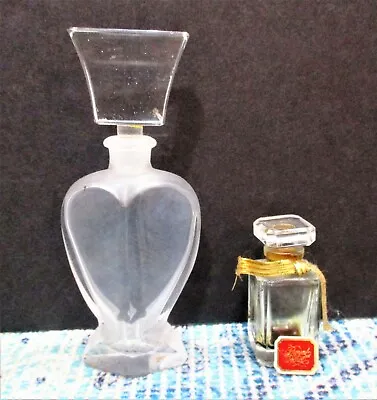 $22.95 • Buy 2 Vintage Clear Glass/Crystal Perfume Bottles W Stoppers Royal Secret & Unknown