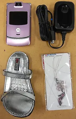 Motorola RAZR V3m - Pink And Silver ( Verizon ) Very Rare Flip Phone - Bundled • $84.99