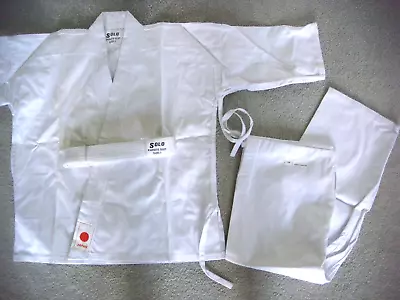 Solo Martial Art Karate Suit Size 1 Old Stock • £4.99