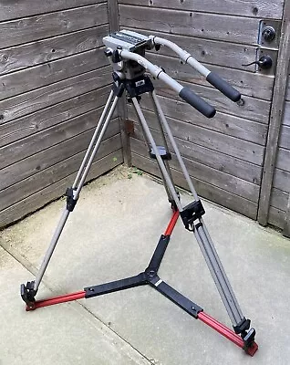 Vinten Vision 11 Fluid Head Tripod System Great Working Order! W-Carrying Case#1 • $400