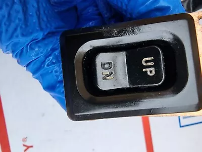 8M0042301 Mercury 1989-2014 Power Trim Switch 40 50 60 75 80 90 + HP  • $20