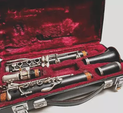 [Read Description] Buffet Crampon E11 Bb Clarinet Musical Instrument W/ Case • $275