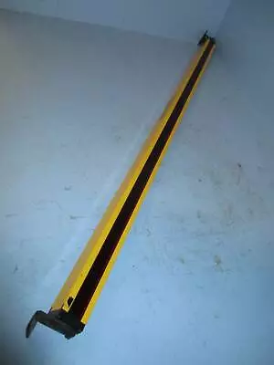 Banner Engineering MSR4024Y 40  Mini-Screen Yellow Painted Receiver 40 Inch • $325