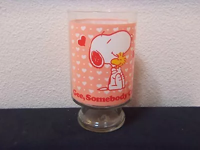 Vintage 70's Large Peanuts Snoopy Glass Vase  Gee Somebody Cares!  • $16