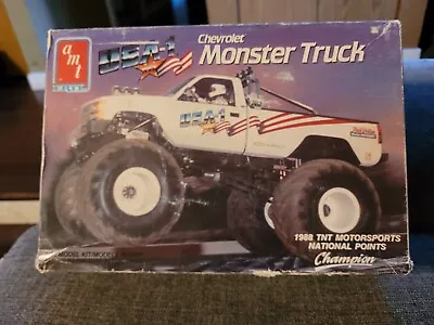 Vintage AMT ERTL 1988 USA-1 CHEVROLET MONSTER TRUCK 1:25 Model Kit Unbuilt • $42.99