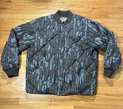Vintage Cabelas Mens Goose Down Trebark Camo Diamond Quilt Jacket Size XL • $110