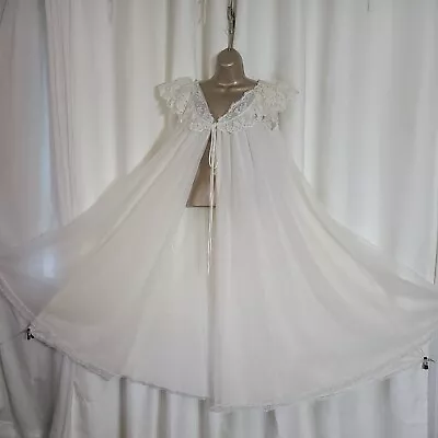 VTG S M LUCIE ANN TWIRLY Robe Bridal White Peignoir LACE Chiffon Nylon Fancy • $89.99