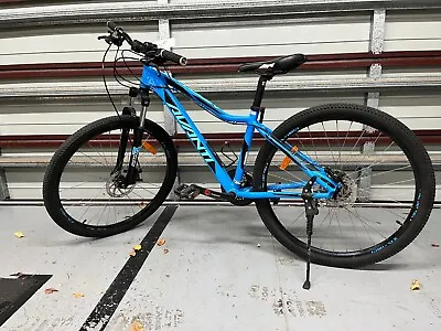 $150 • Buy Blue Avanti Montari Mountain Bike, Adults Bike, 29 Inch Wheels, Missing Chain 