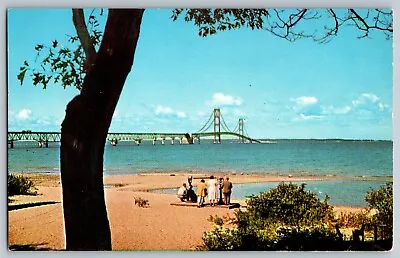 Mackinaw City Michigan MI - Shores Of Lake Michigan - Vintage Postcards • $3.99